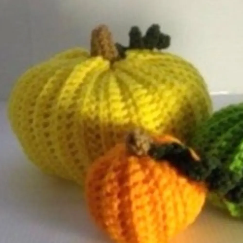 NWT Yellow Green Orange Handmade Crocheted Pumpkin Set of 3 by Dawny